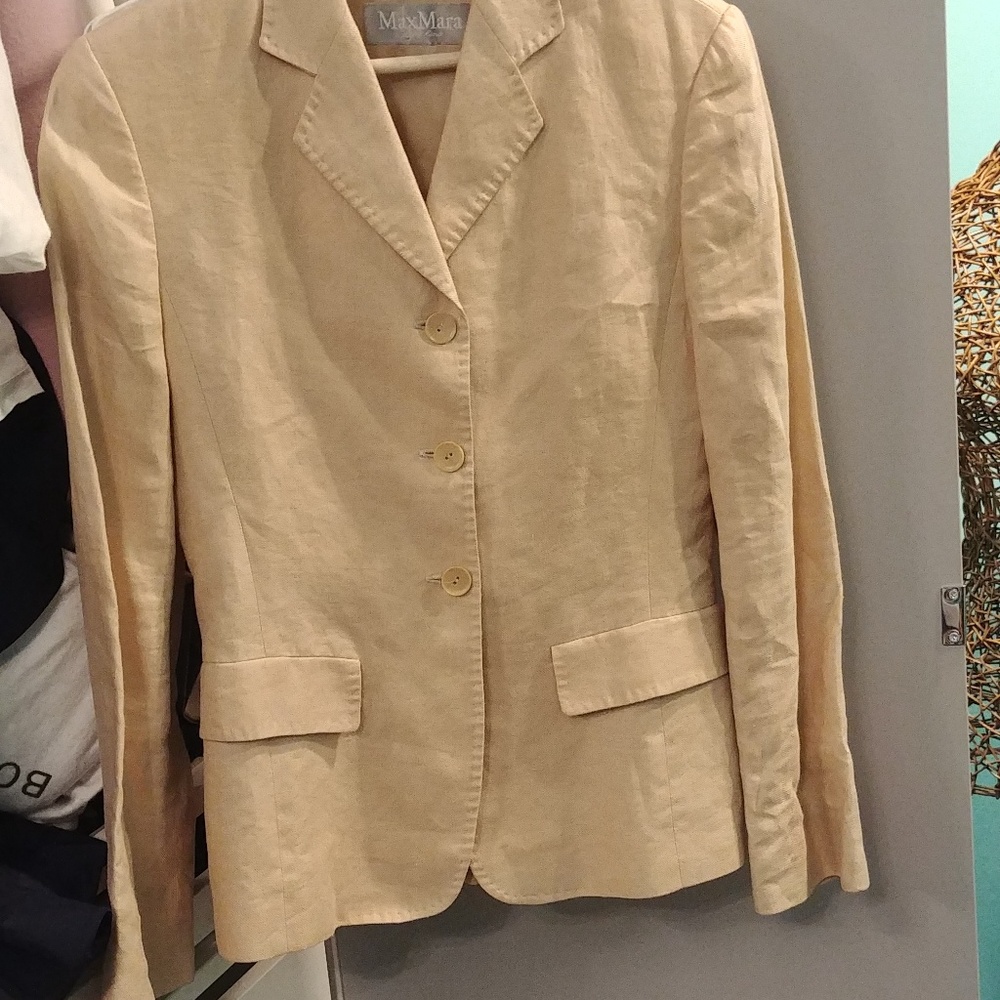 MaxMara Linen blazer size 4 in EUC